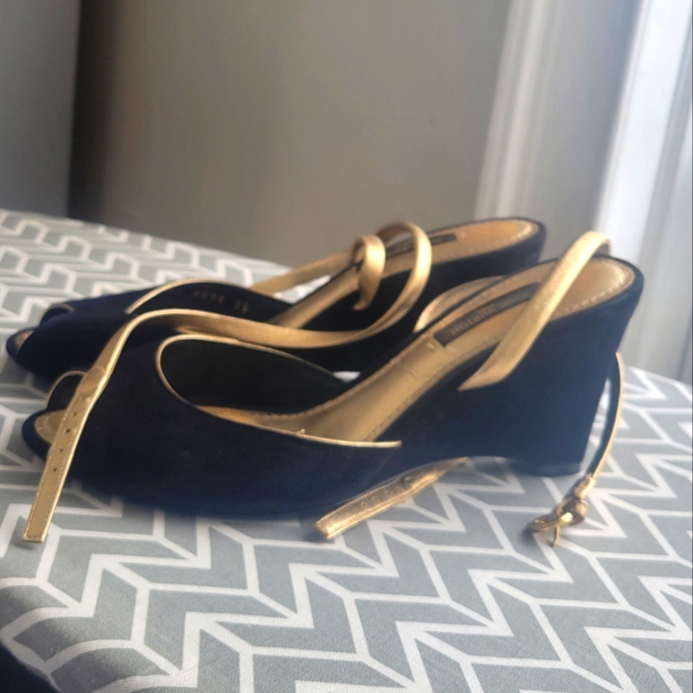 Louis Vuitton wedges